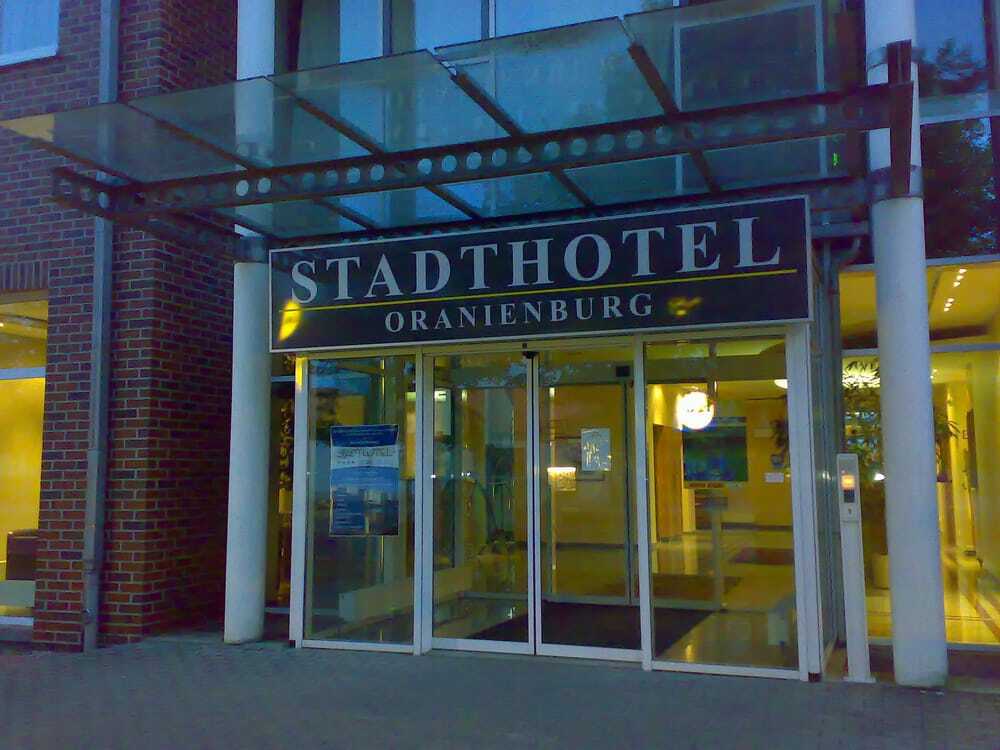 Stadthotel Oranienburg Exteriör bild